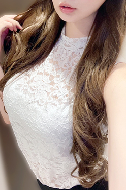 白咲かえ(22)／満員御礼