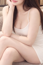 望月めい(25)