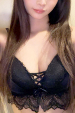 白咲あい(21)