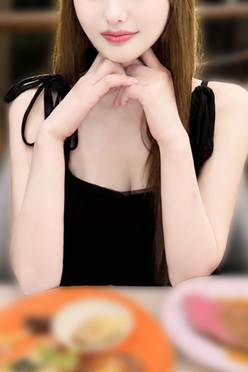 白咲ひめか(23)